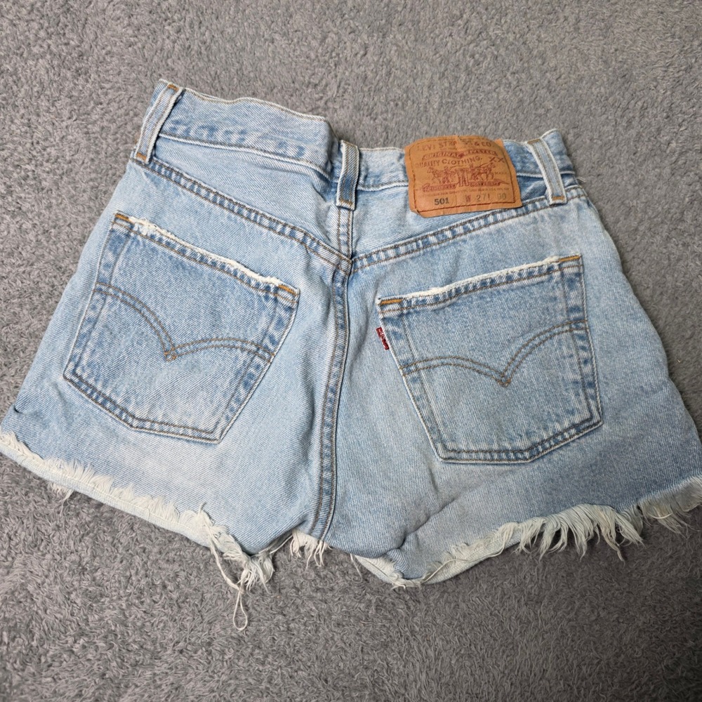 Levi's Womens 27 501 Denim B Fly Shorts Light Wash High Rise Cut Off USA Vtg Y2K